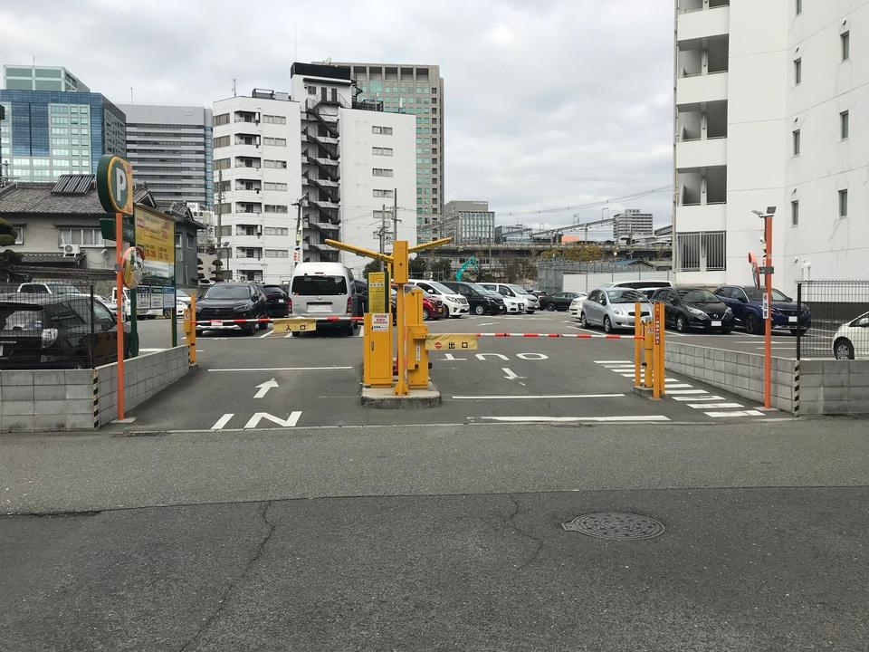 西中島７丁目第７の外観・駐車場イメージ1枚目