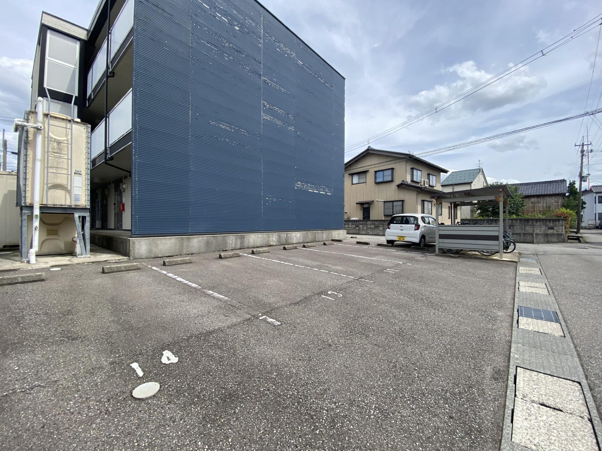 Ａ(42647)の外観・駐車場イメージ1枚目