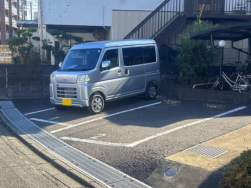 サンモール(39533)の外観・駐車場イメージ1枚目