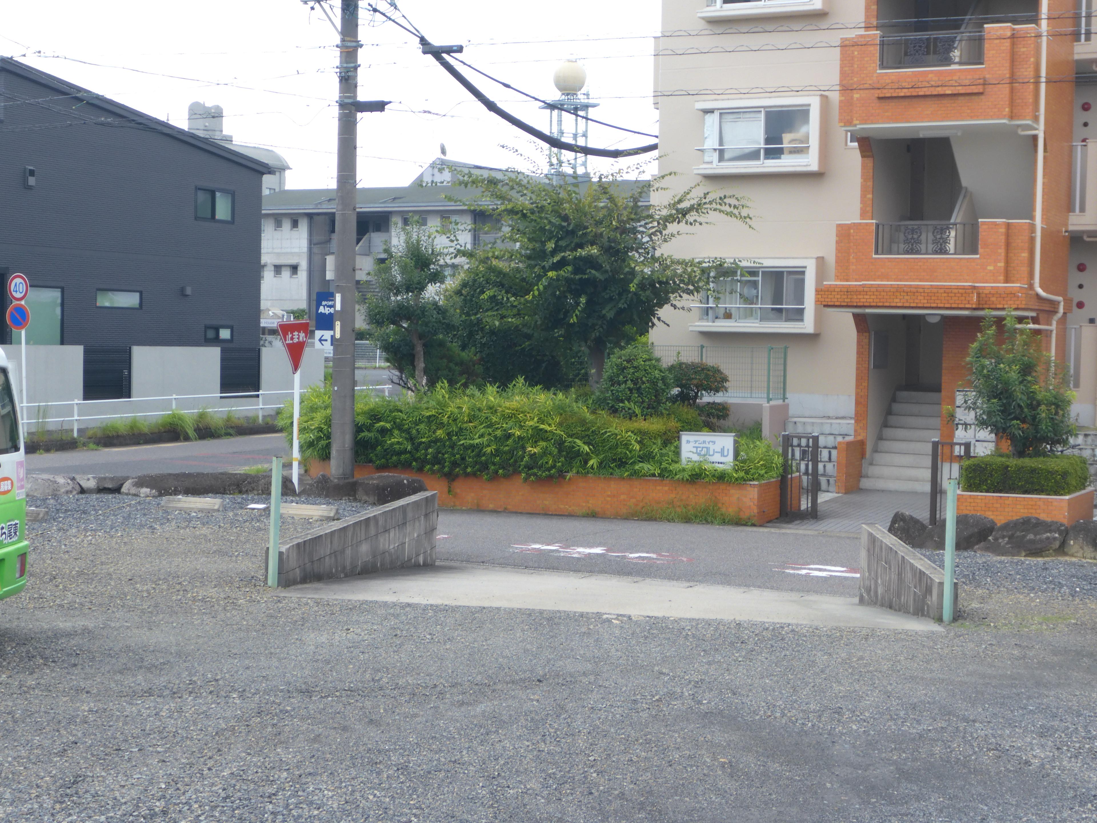 東狭間第２駐車場の外観・駐車場イメージ2枚目