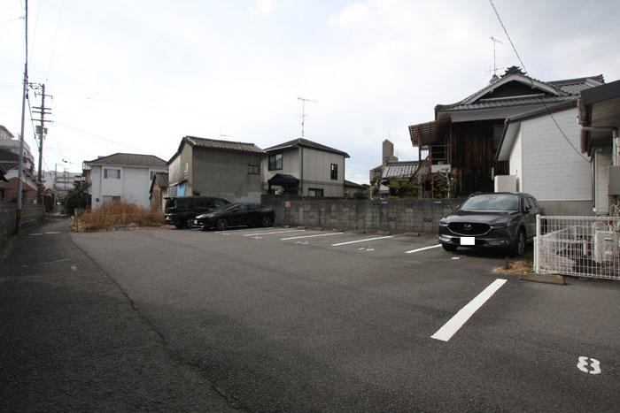駅前ミニパーキングの外観・駐車場イメージ1枚目