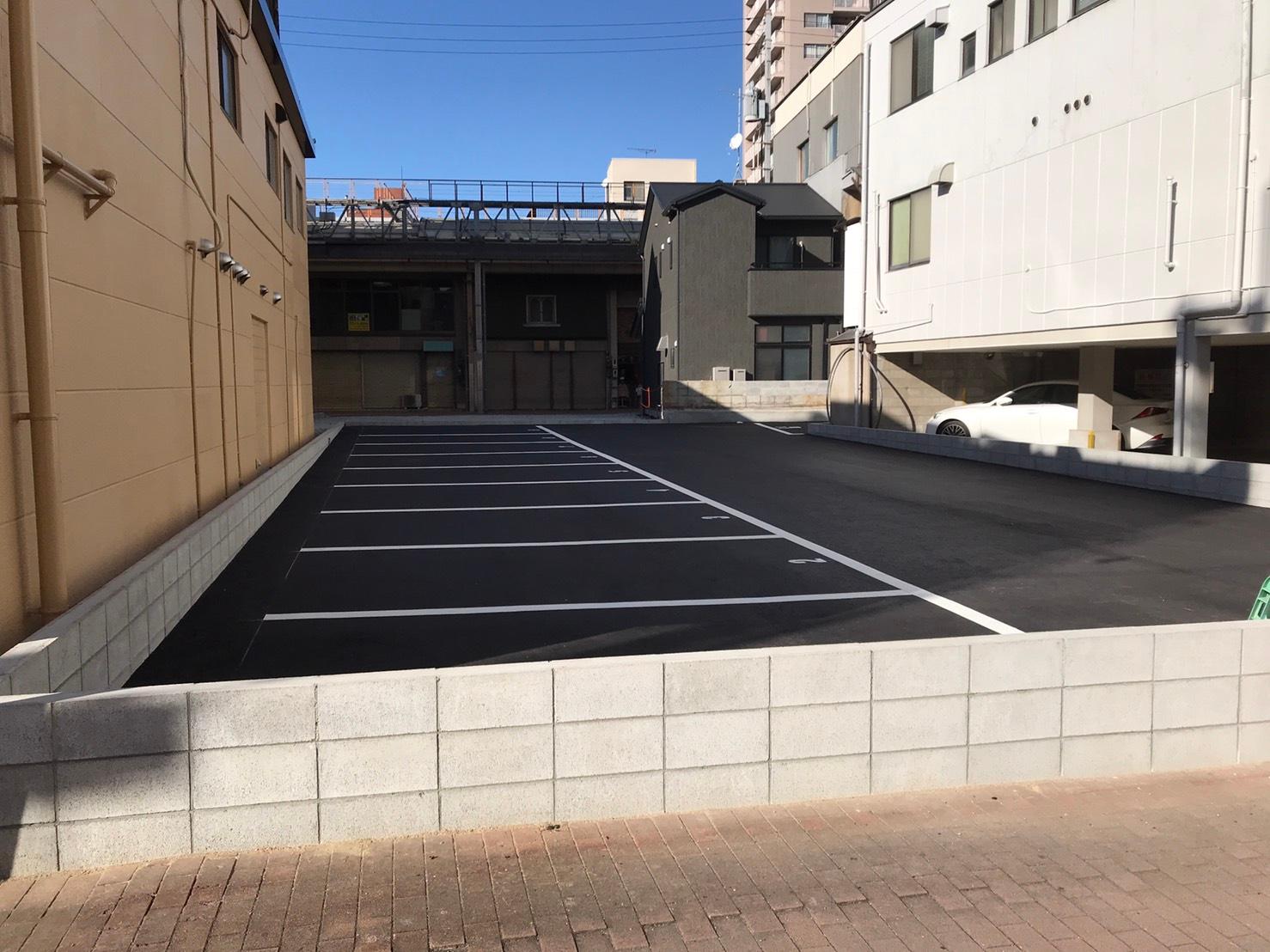 にしやまパーキングの外観・駐車場イメージ1枚目