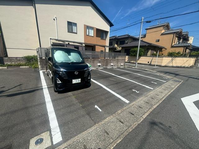 長恩寺ガレージ③の外観・駐車場イメージ3枚目
