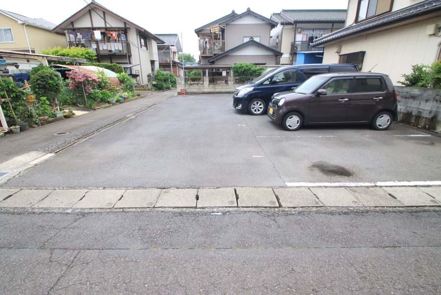 小松ヶ丘町駐車場の外観・駐車場イメージ3枚目