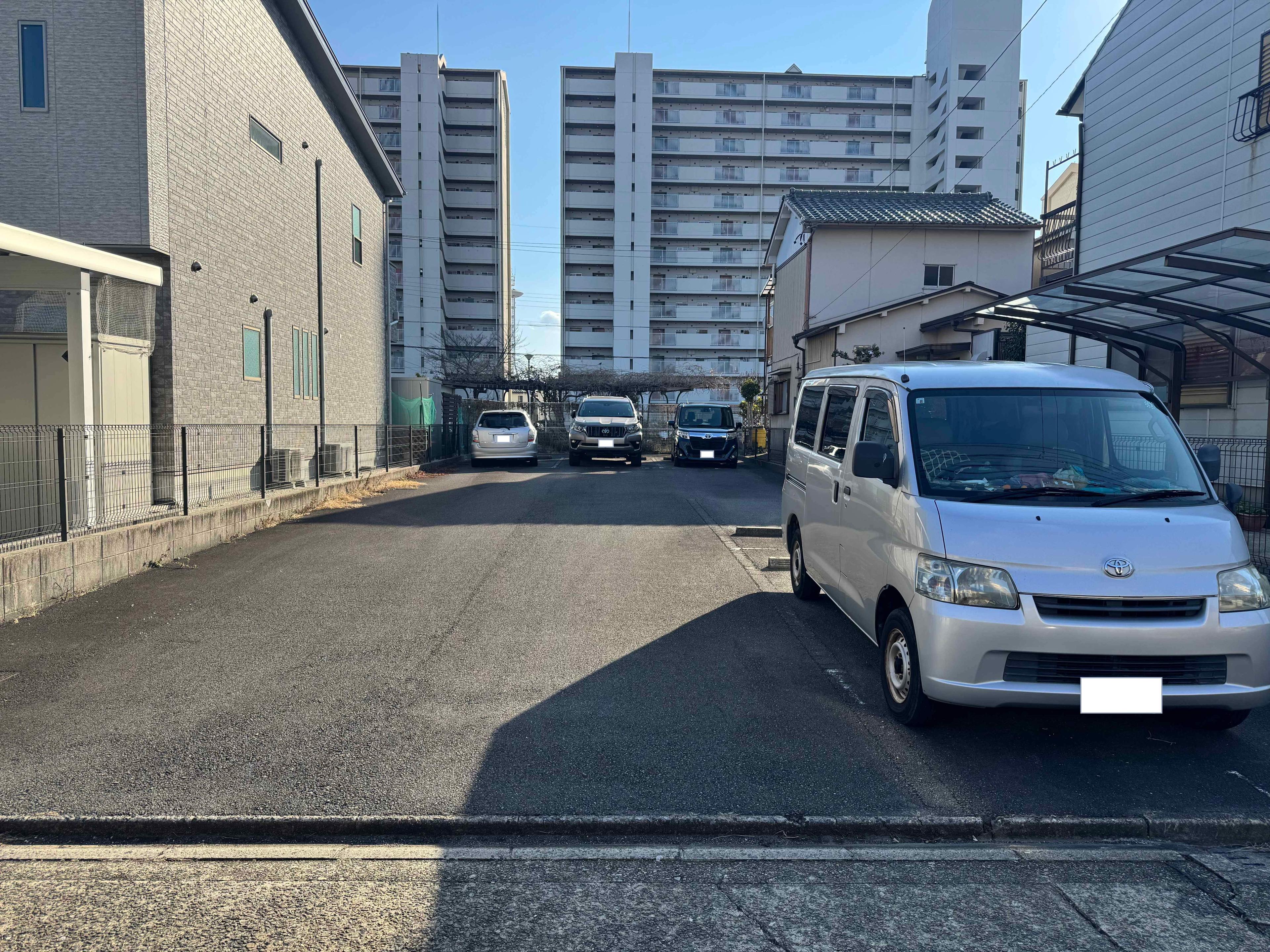 P211の外観・駐車場イメージ2枚目