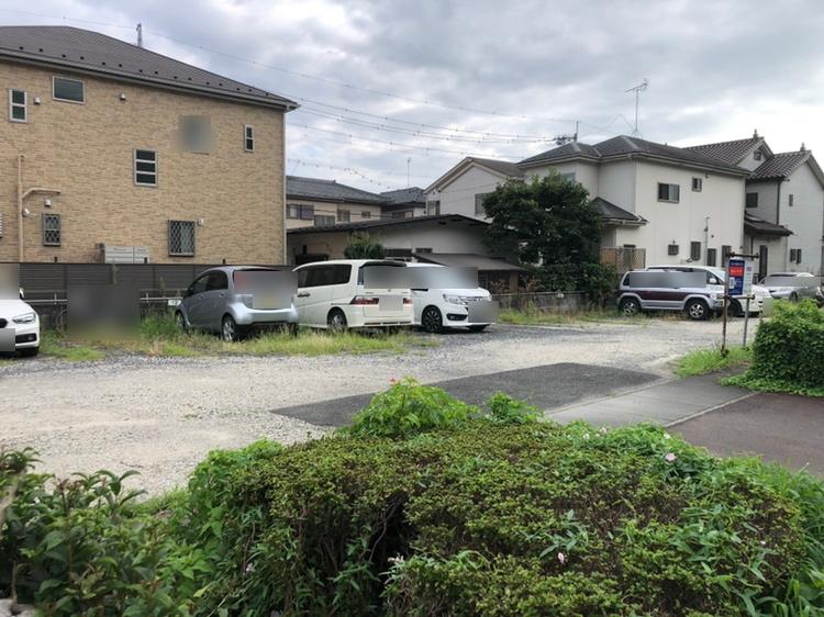 秋山パーキングの外観・駐車場イメージ2枚目