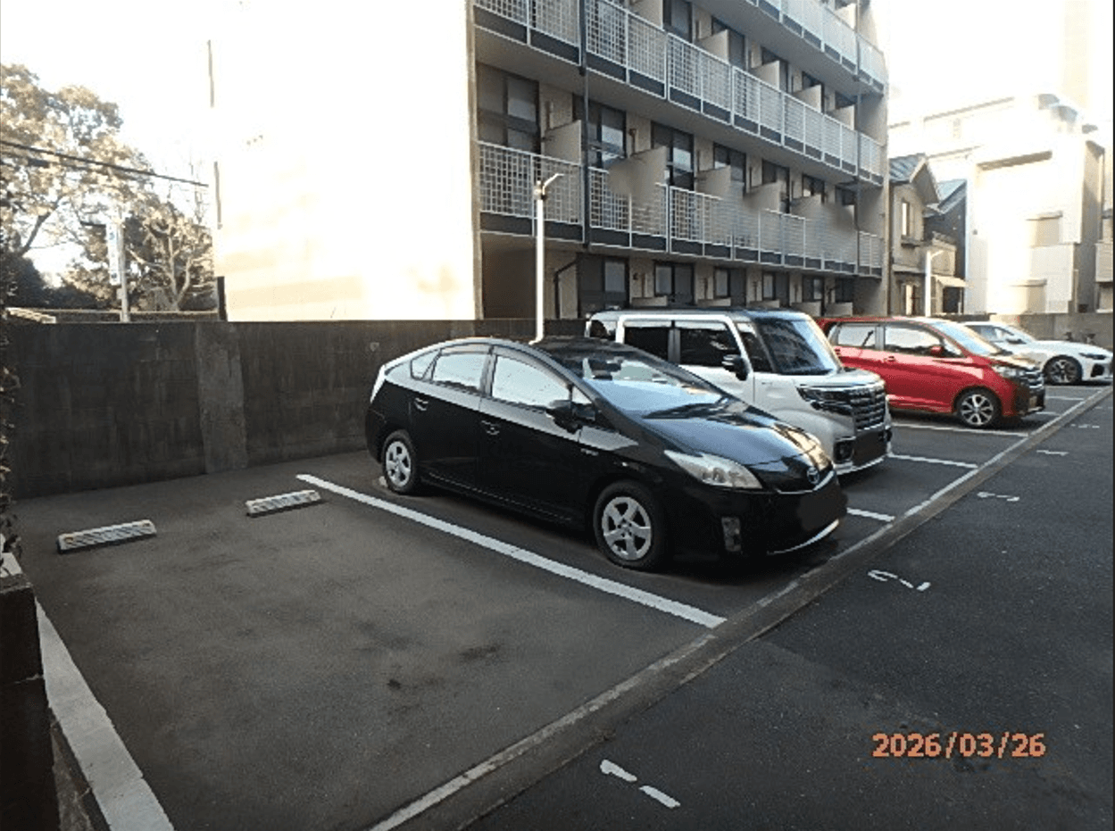 ラ・レジダンス・ド・福岡県庁前の外観・駐車場イメージ3枚目