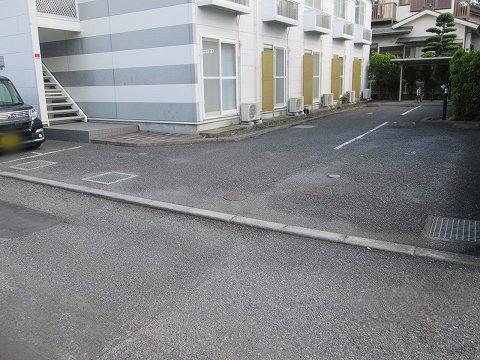 プルート(23417)の外観・駐車場イメージ1枚目
