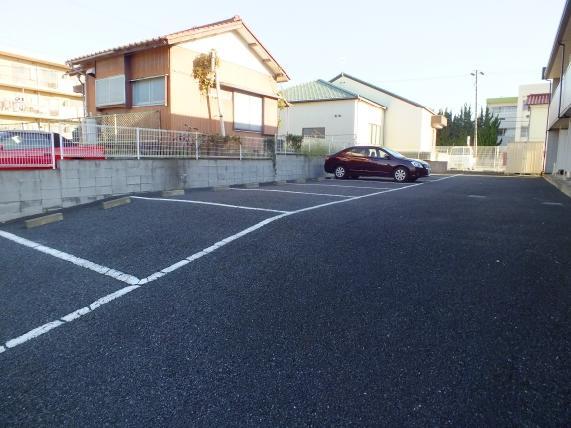 サンライズ(10632)の外観・駐車場イメージ1枚目