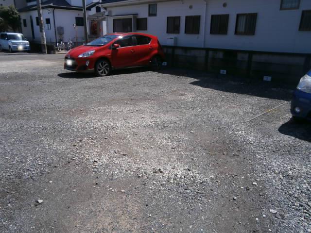 フレンドパーク月極駐車場の外観・駐車場イメージ3枚目