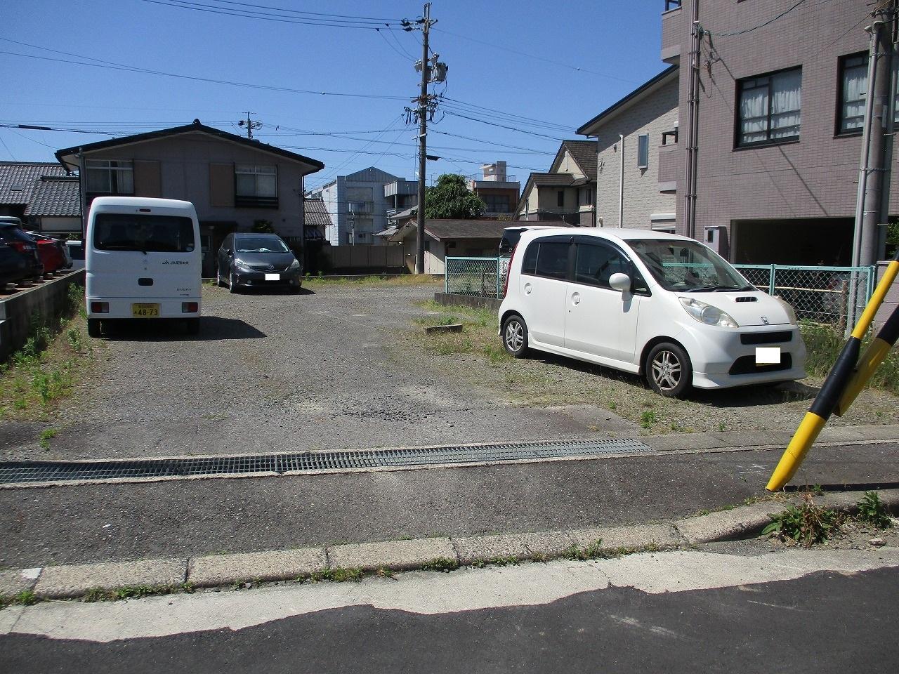 J-623の外観・駐車場イメージ1枚目