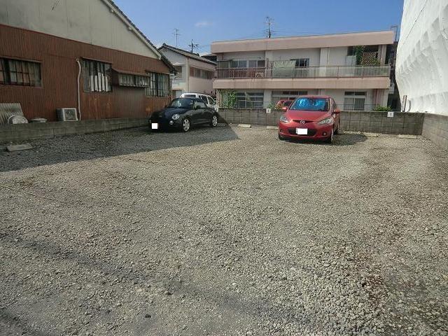 Ｍパーク西田４の外観・駐車場イメージ1枚目