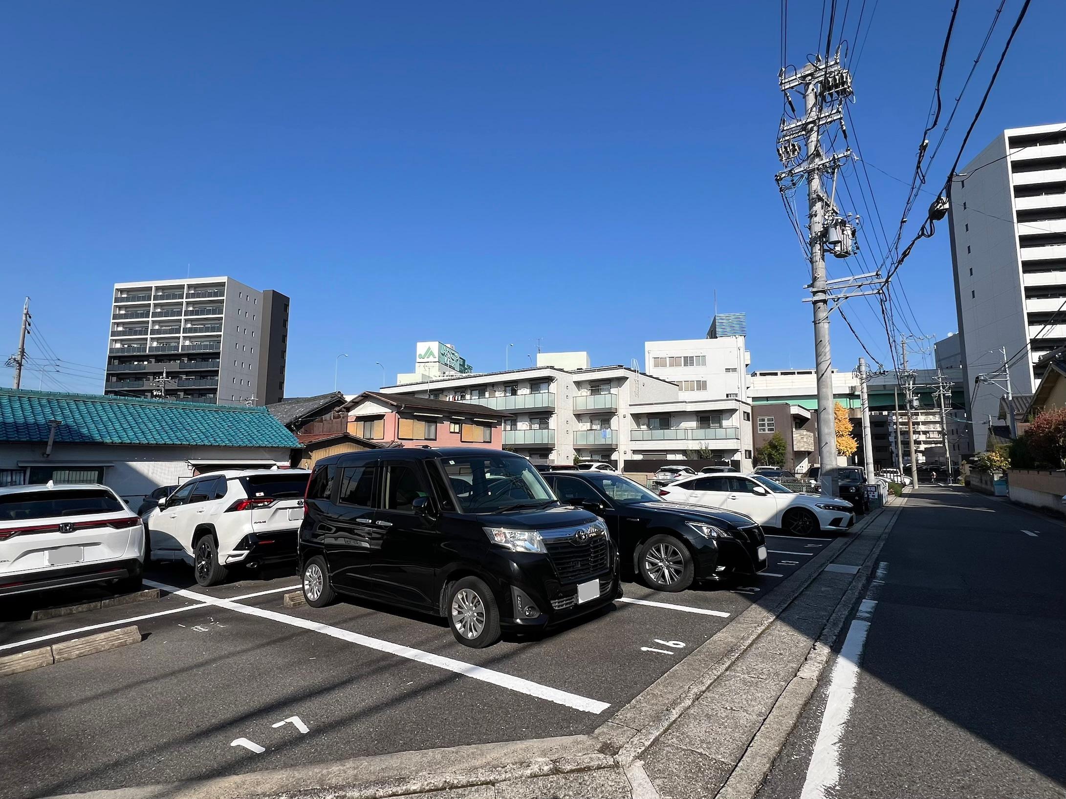 上社南パーキングの外観・駐車場イメージ2枚目