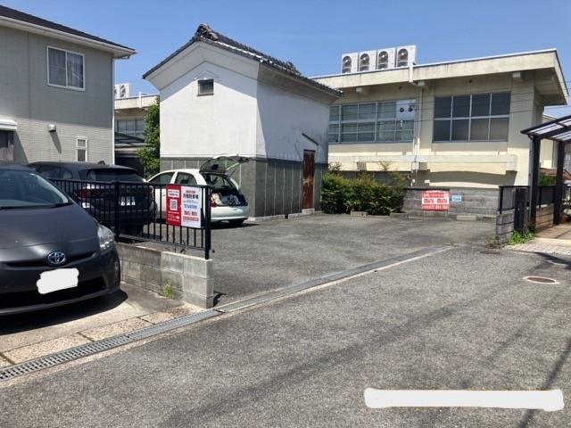 養父丘2丁目595-3駐車場の外観・駐車場イメージ1枚目