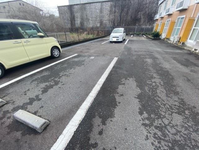 稲山(21412)の外観・駐車場イメージ1枚目