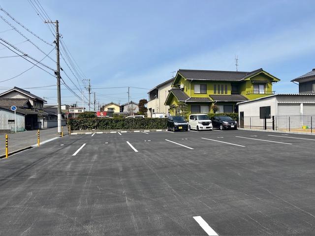 新涯町1-17駐車場の外観・駐車場イメージ2枚目