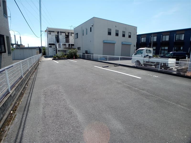 ブルースカイⅣ(20566)の外観・駐車場イメージ1枚目