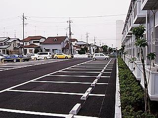 クレスト(23251)の外観・駐車場イメージ1枚目