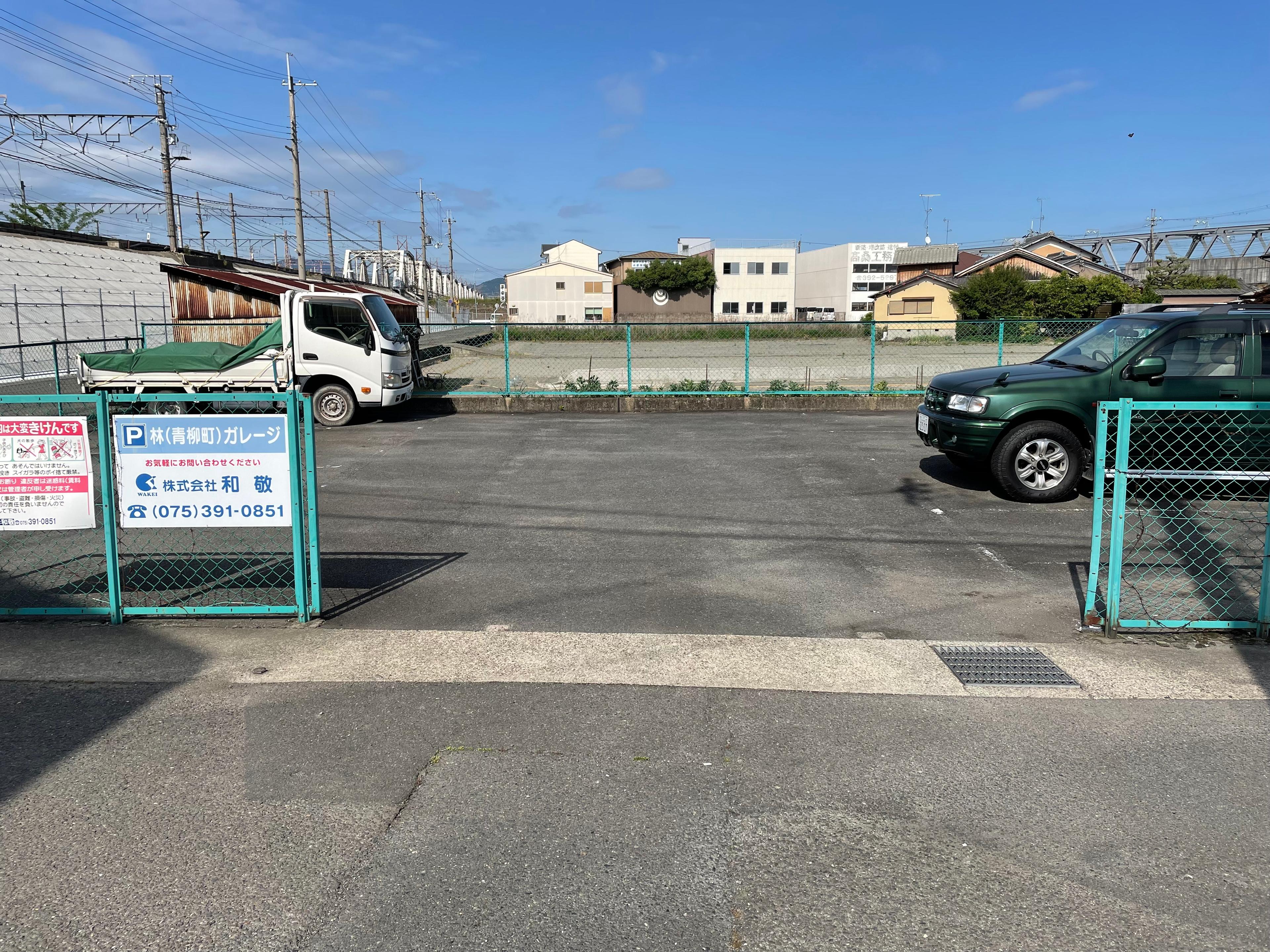 林（青柳町）ガレージの外観・駐車場イメージ1枚目