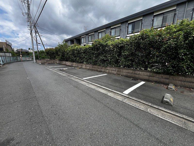 ピュアタウン(27864)の外観・駐車場イメージ1枚目