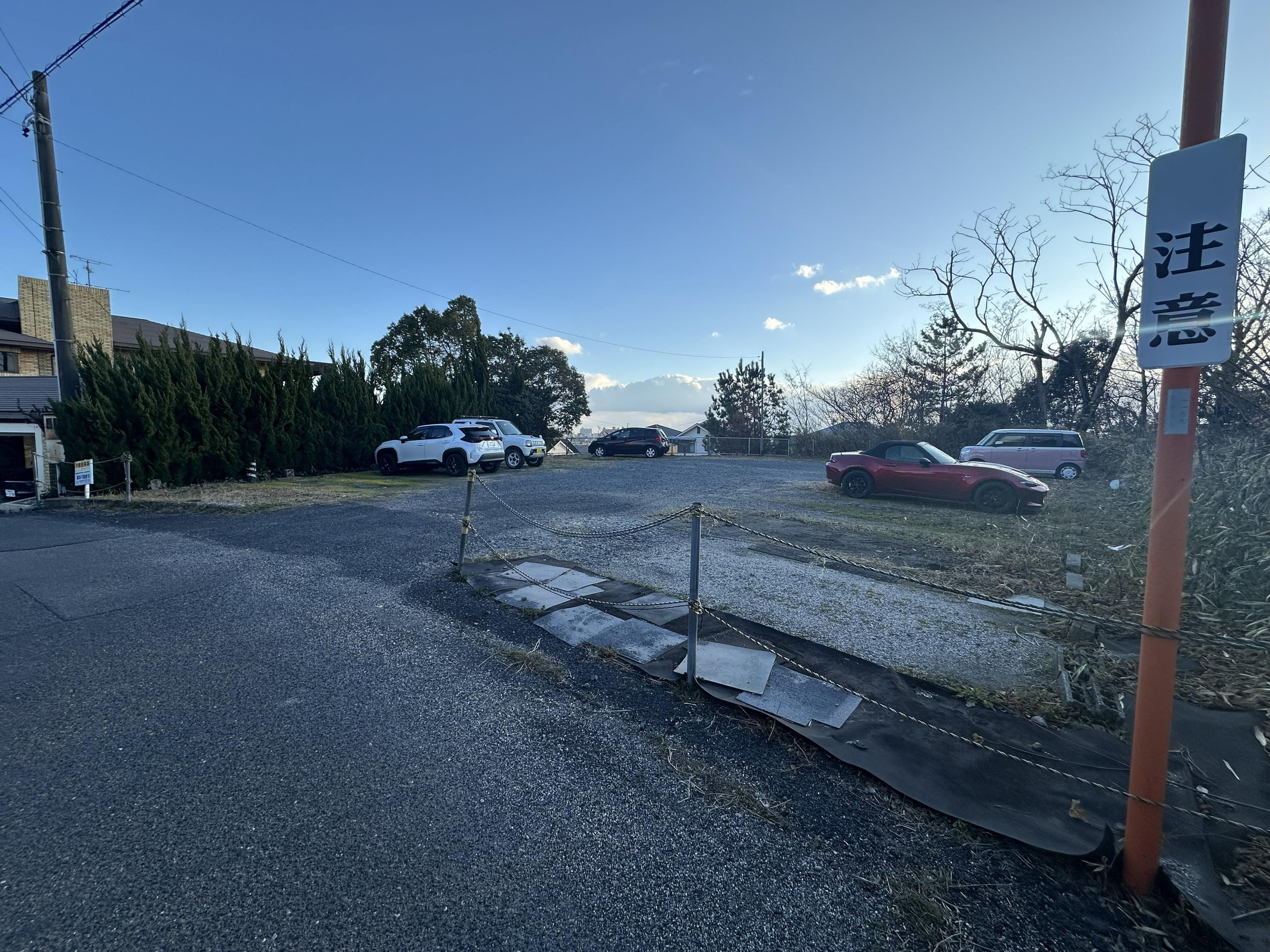 旭ヶ丘町①の外観・駐車場イメージ2枚目