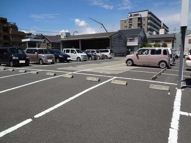 Ｍパーク宇宿（宇宿１丁目）の外観・駐車場イメージ2枚目