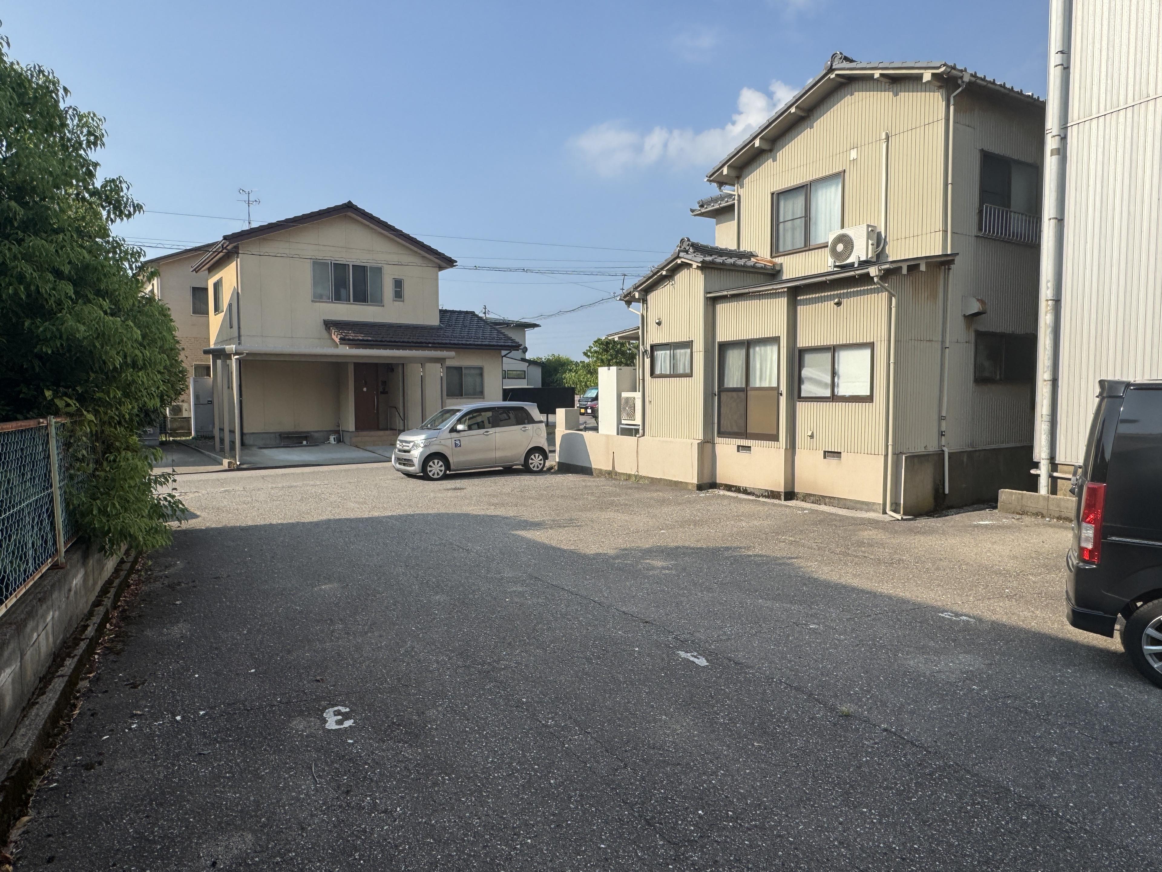 七ツ屋月極駐車場の外観・駐車場イメージ2枚目