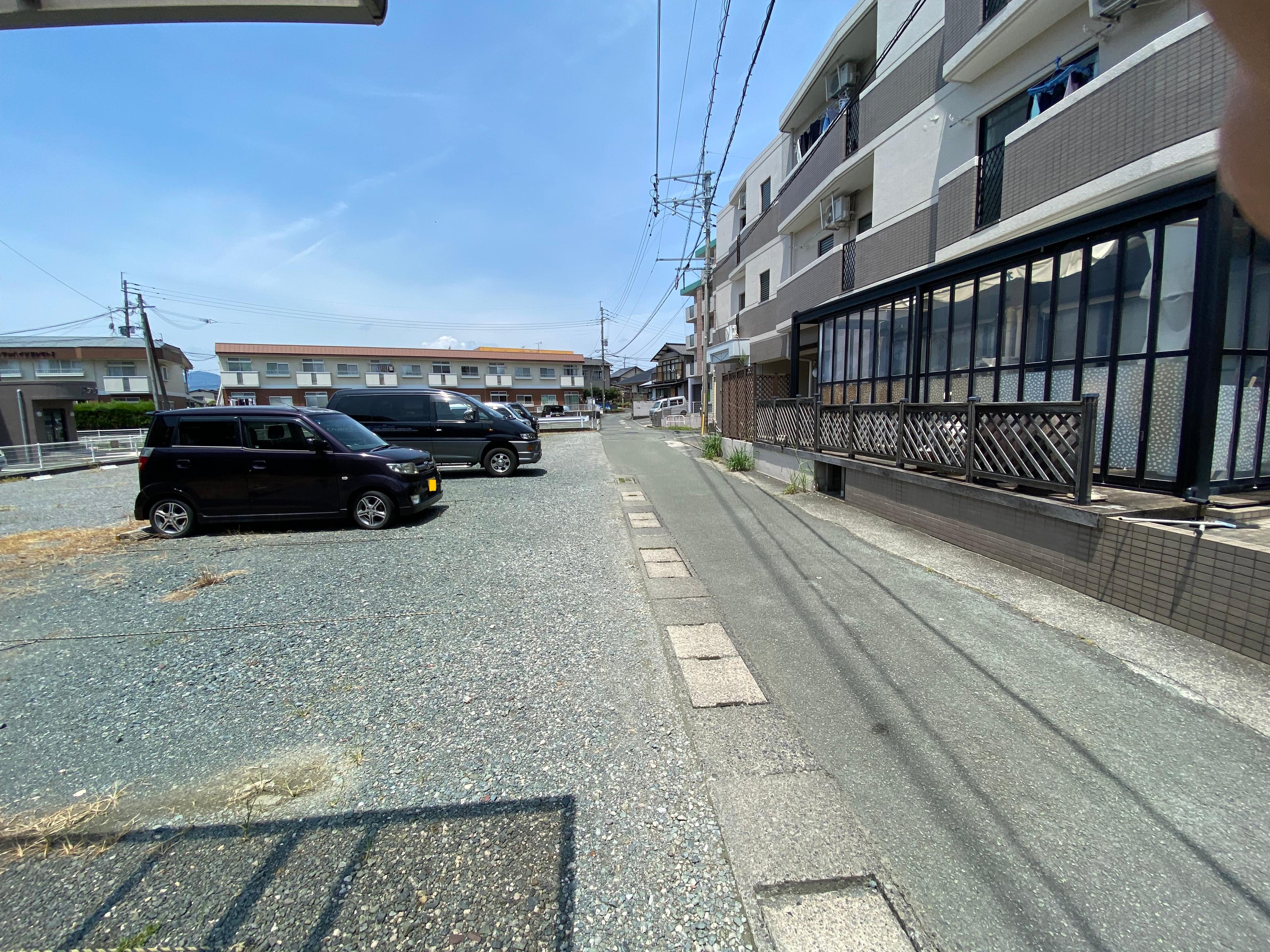 吉本第三駐車場の外観・駐車場イメージ2枚目