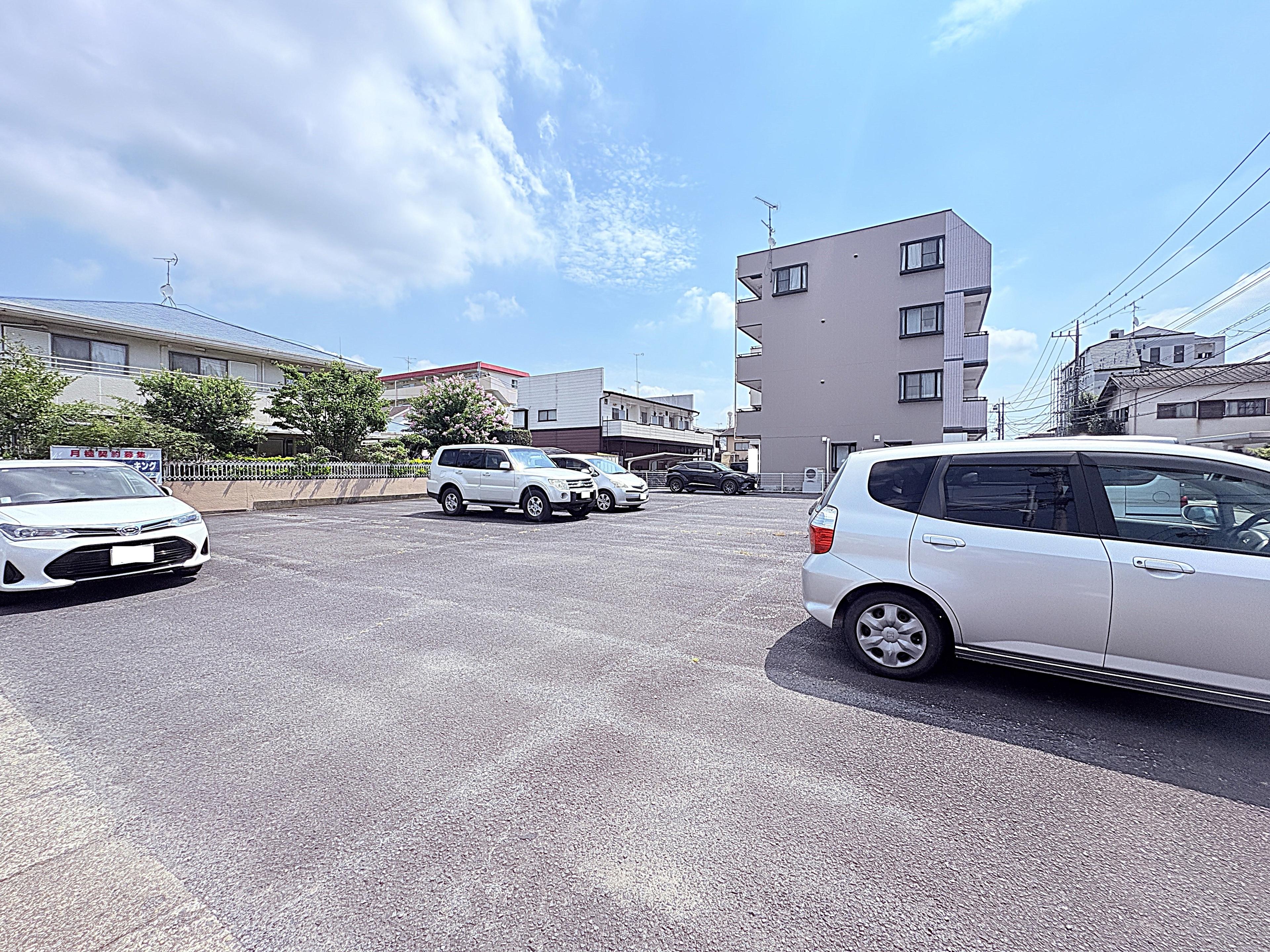 白梅ファースト駐車場の外観・駐車場イメージ2枚目