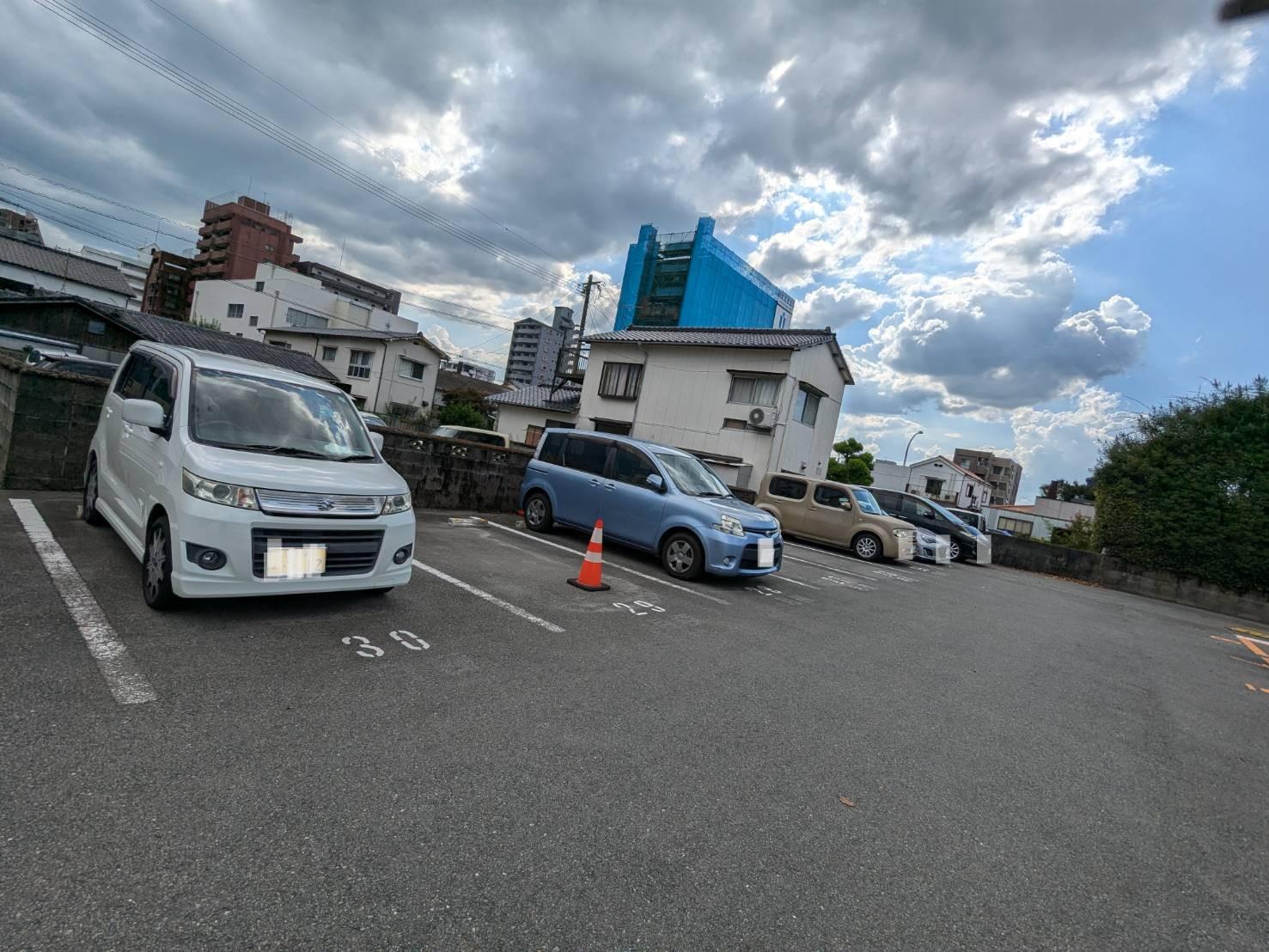無量寺本町駐車場の外観・駐車場イメージ2枚目