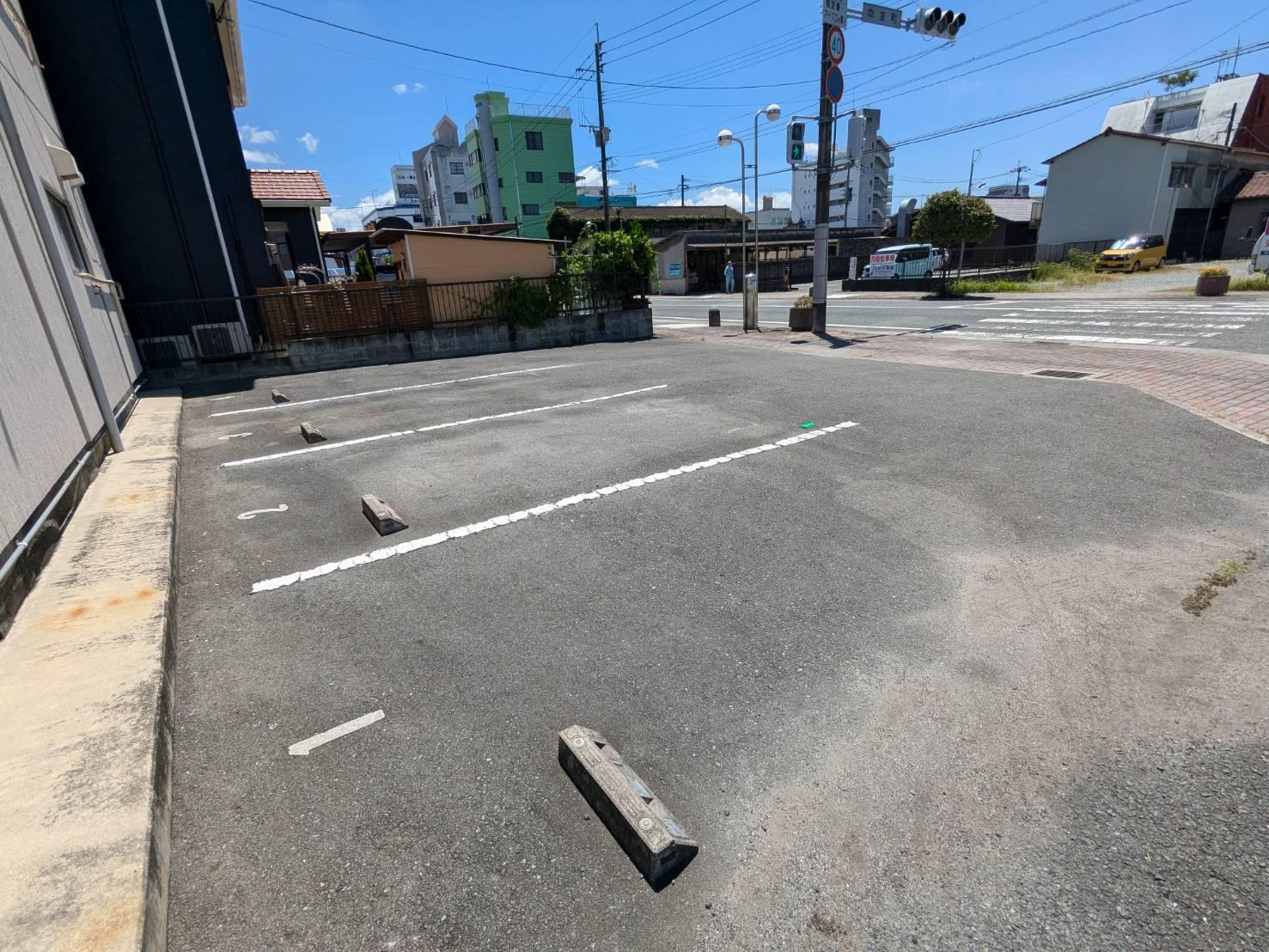 ダイワパーキングの外観・駐車場イメージ3枚目