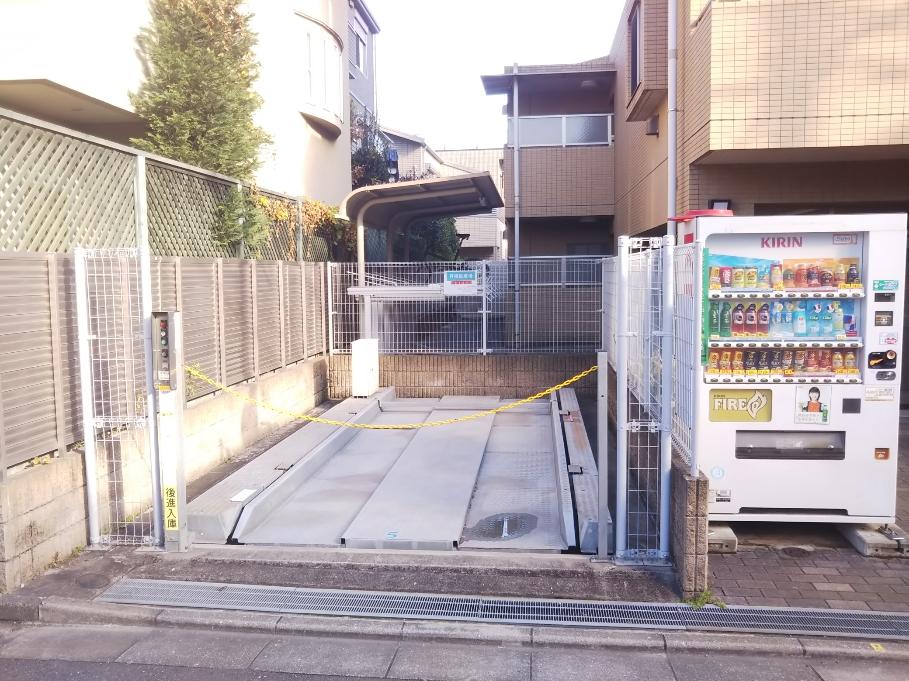 中野区中央1丁目　駐車場の外観・駐車場イメージ1枚目
