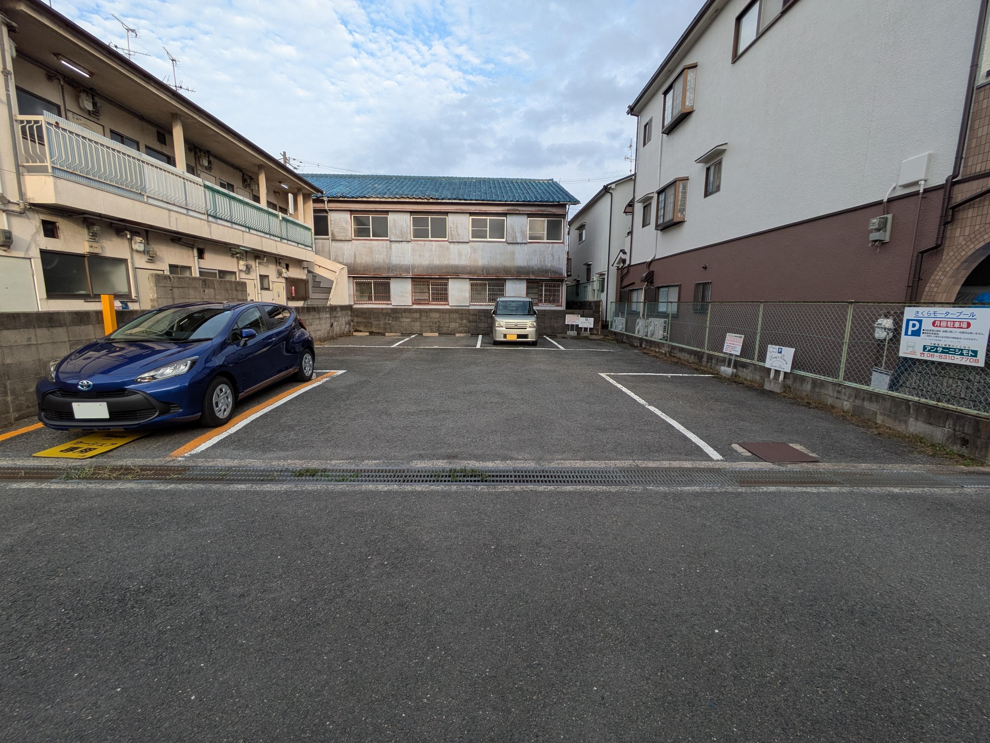 さくらモータープールの外観・駐車場イメージ1枚目
