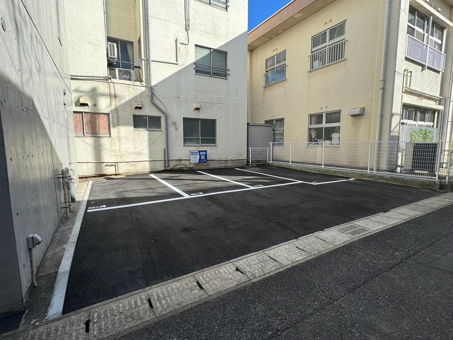 第10南林寺町月極駐車場の外観・駐車場イメージ1枚目