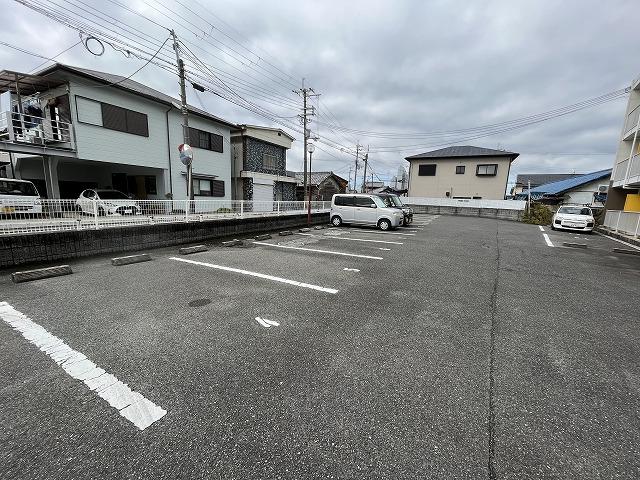 パルフェ(16563)の外観・駐車場イメージ1枚目