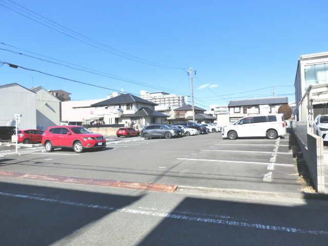 ワイズ・桜 第15駐車場の外観・駐車場イメージ2枚目