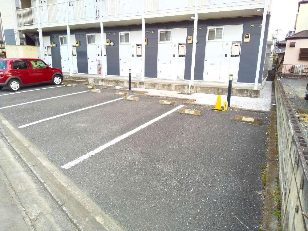 アチェリ(22546)の外観・駐車場イメージ1枚目