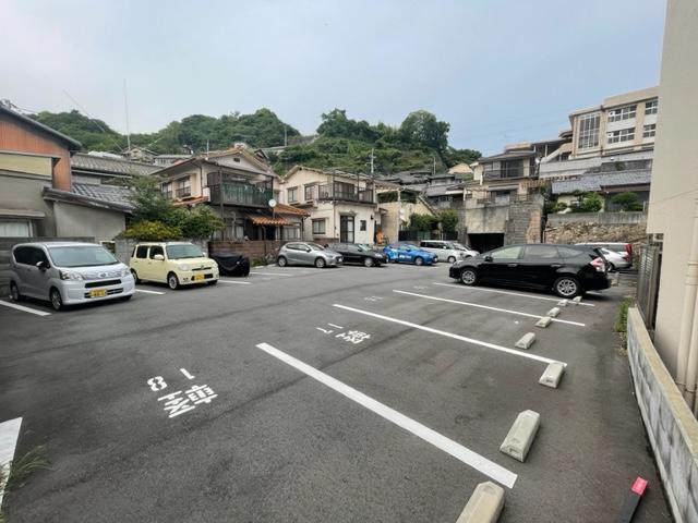 福田ガレージ（呉市東三津田）の外観・駐車場イメージ1枚目