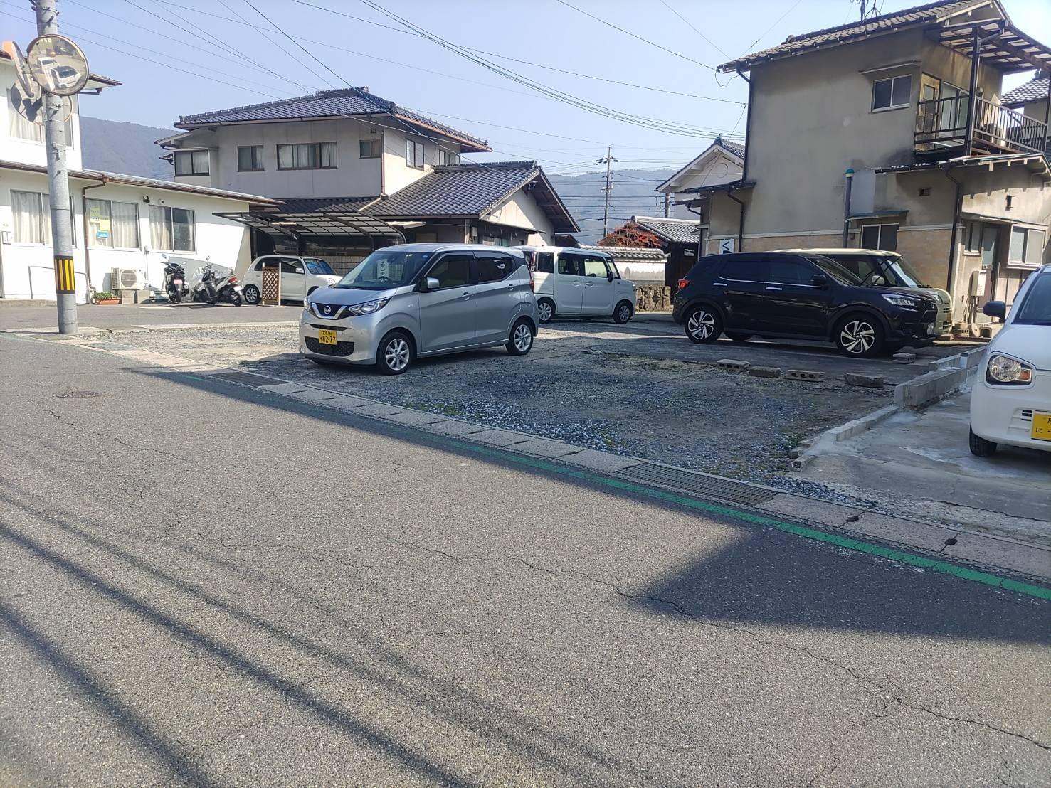久留島パーキングの外観・駐車場イメージ2枚目
