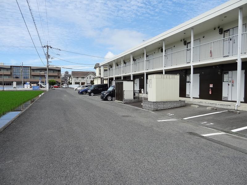 ワイドフォレスト(16024)の外観・駐車場イメージ1枚目