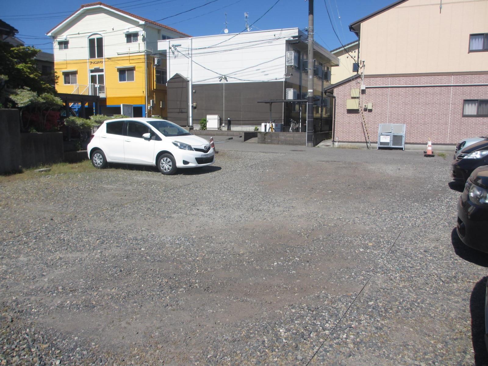 第26駐車場の外観・駐車場イメージ3枚目