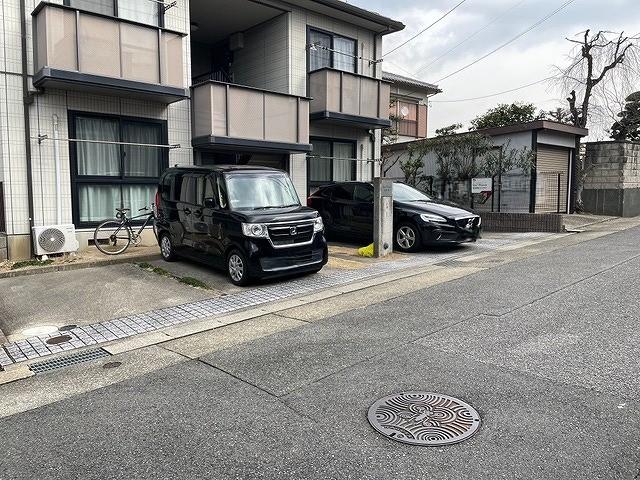 FK-ＳｕｎＷｏｏｄ五軒家の外観・駐車場イメージ1枚目