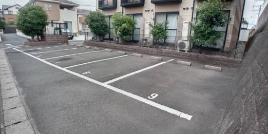 ＭＡＲＧＵＥＲＩＴＥ(28187)の外観・駐車場イメージ3枚目