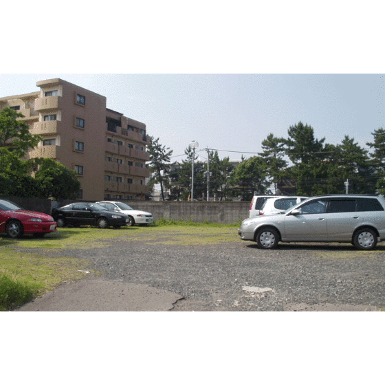 下荒田４丁目駐車場の外観・駐車場イメージ1枚目