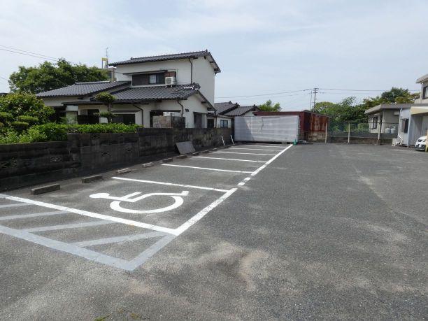 西戸崎4丁目パーキングの外観・駐車場イメージ2枚目