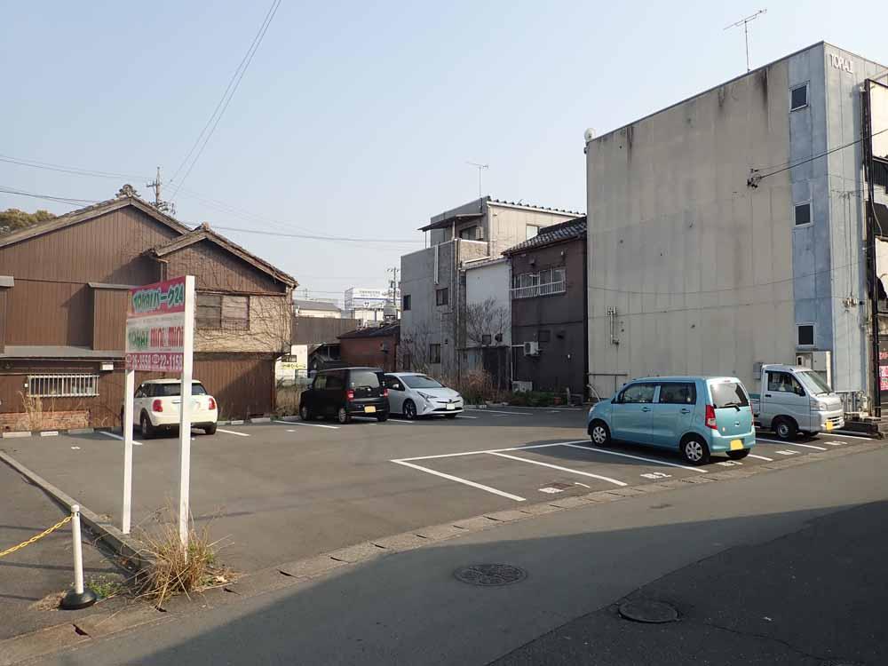 東海愛宕月極12パーキングの外観・駐車場イメージ1枚目