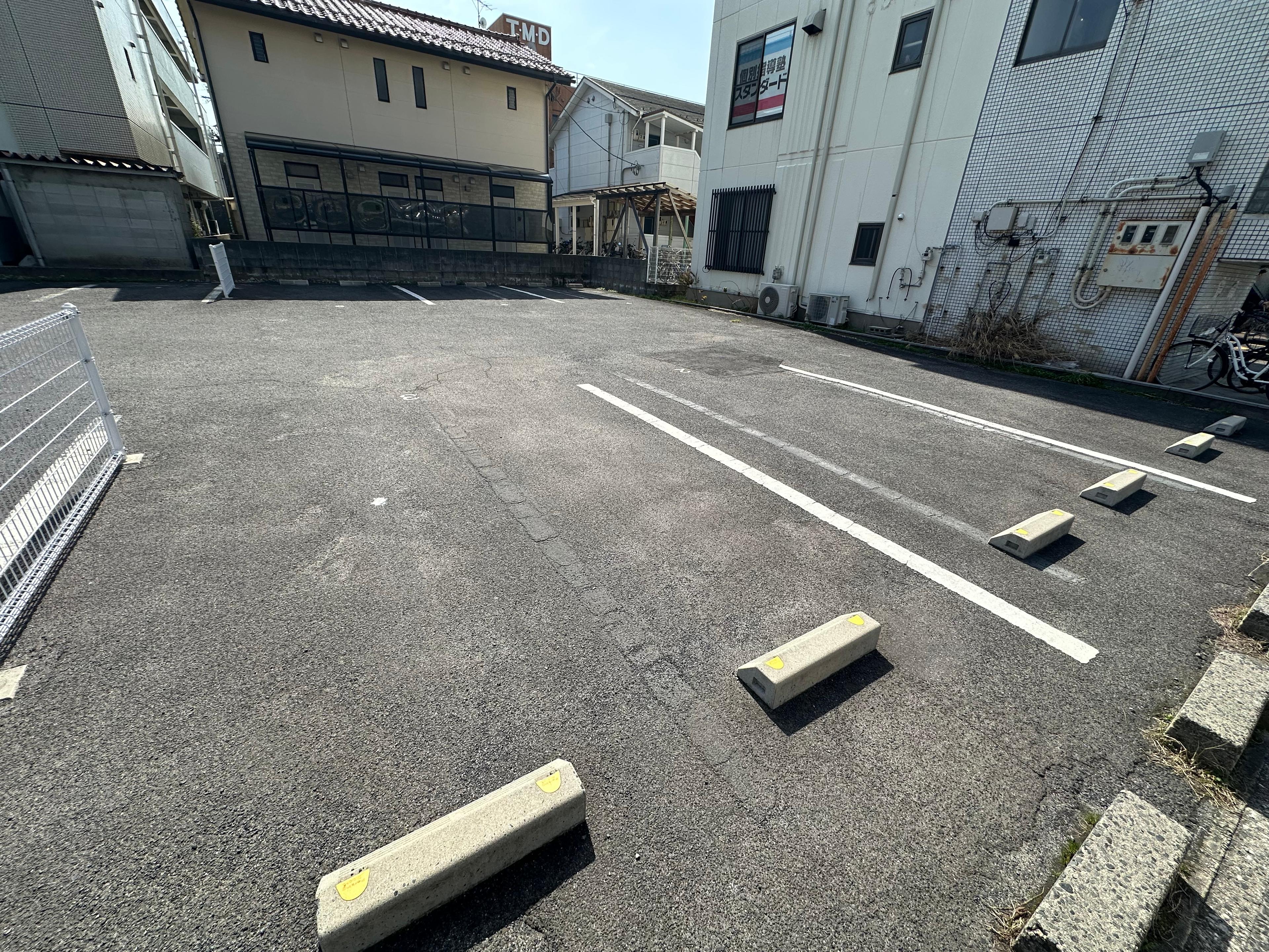 島大前月極駐車場の外観・駐車場イメージ3枚目