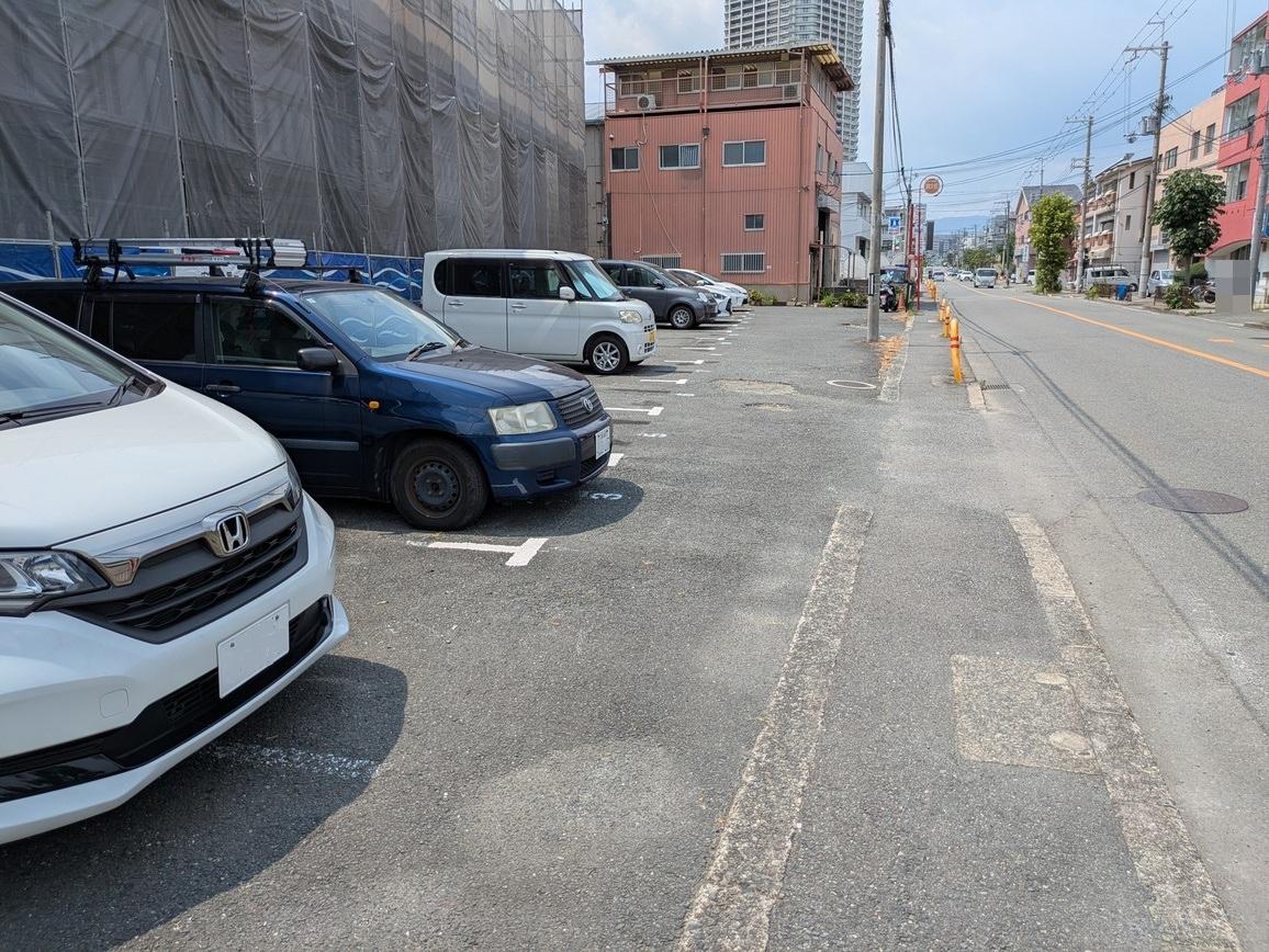 朝田モータープールの外観・駐車場イメージ1枚目