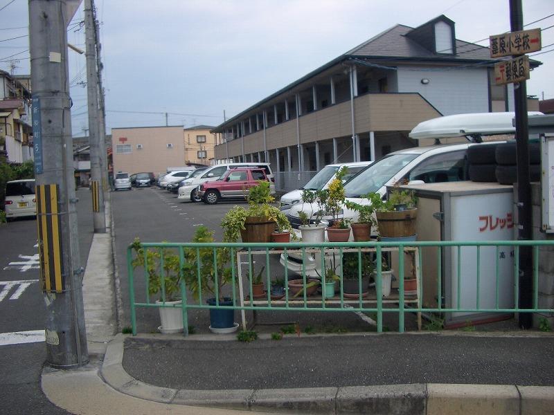 貴船モータープールの外観・駐車場イメージ2枚目