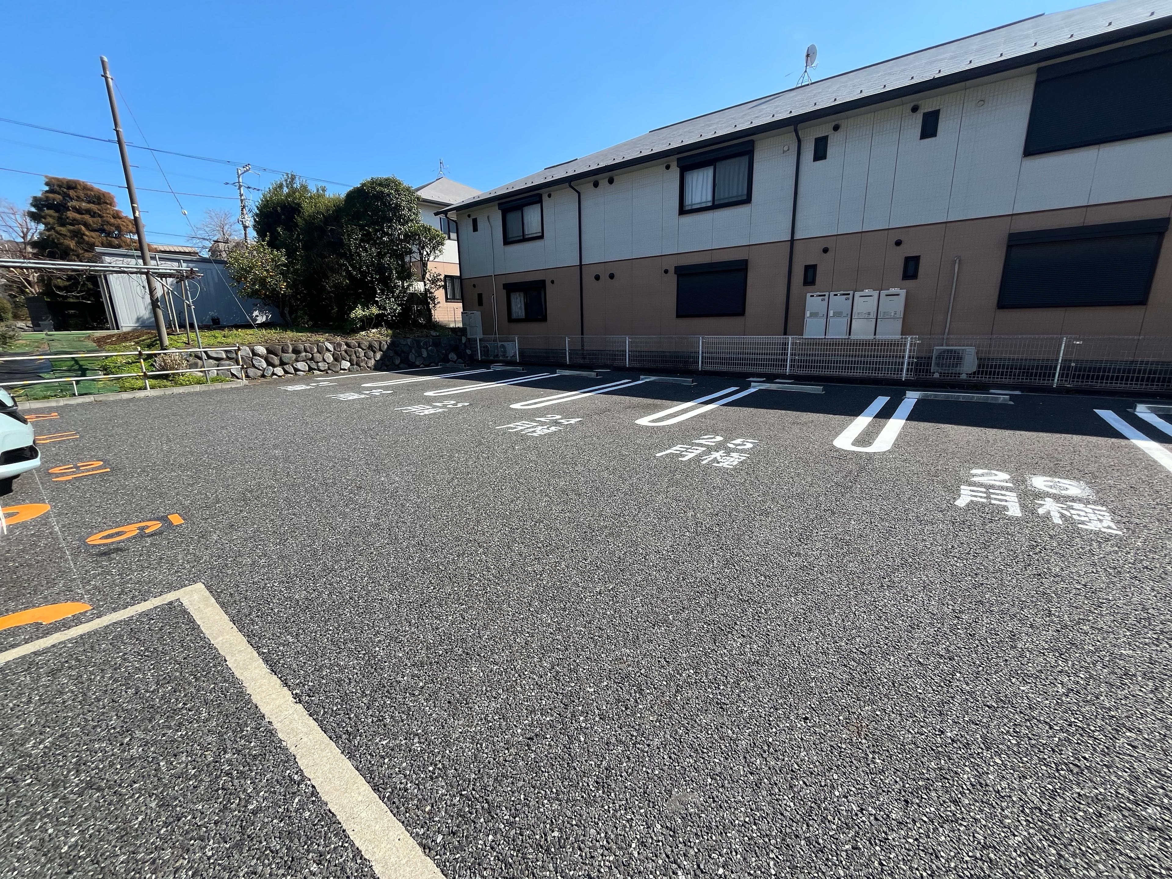 藤沢藤が岡第1駐車場の外観・駐車場イメージ1枚目